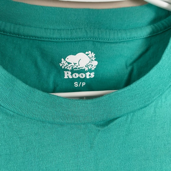 Unique Roots Canada Tee - Picture 3 of 4